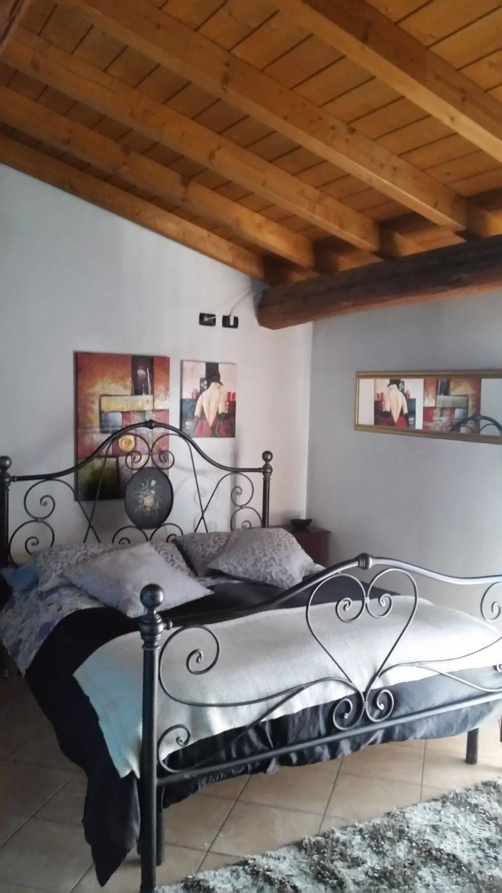 La Cascina Di Alice Bed & Breakfast Castiglione Delle Stiviere Eksteriør bilde